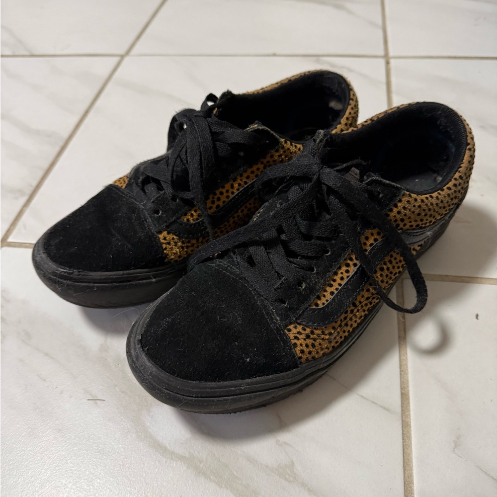 Vans - Black with Cheetah Print Skate Shoes